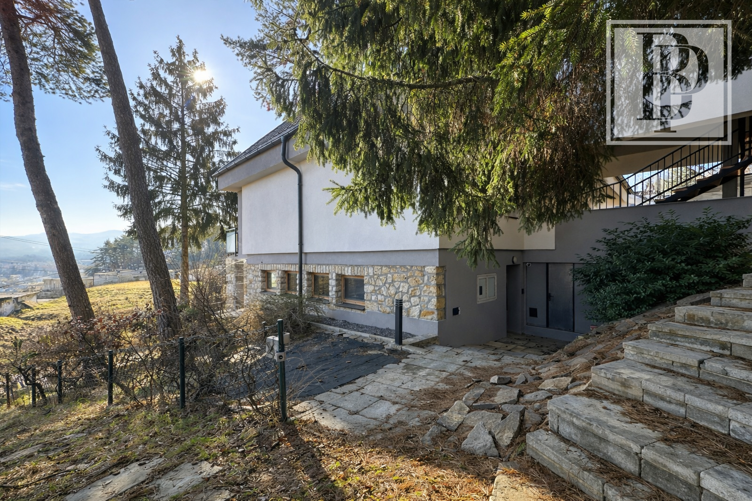 1549D42E-0E46-4070-B3C6-CD4316A107EC