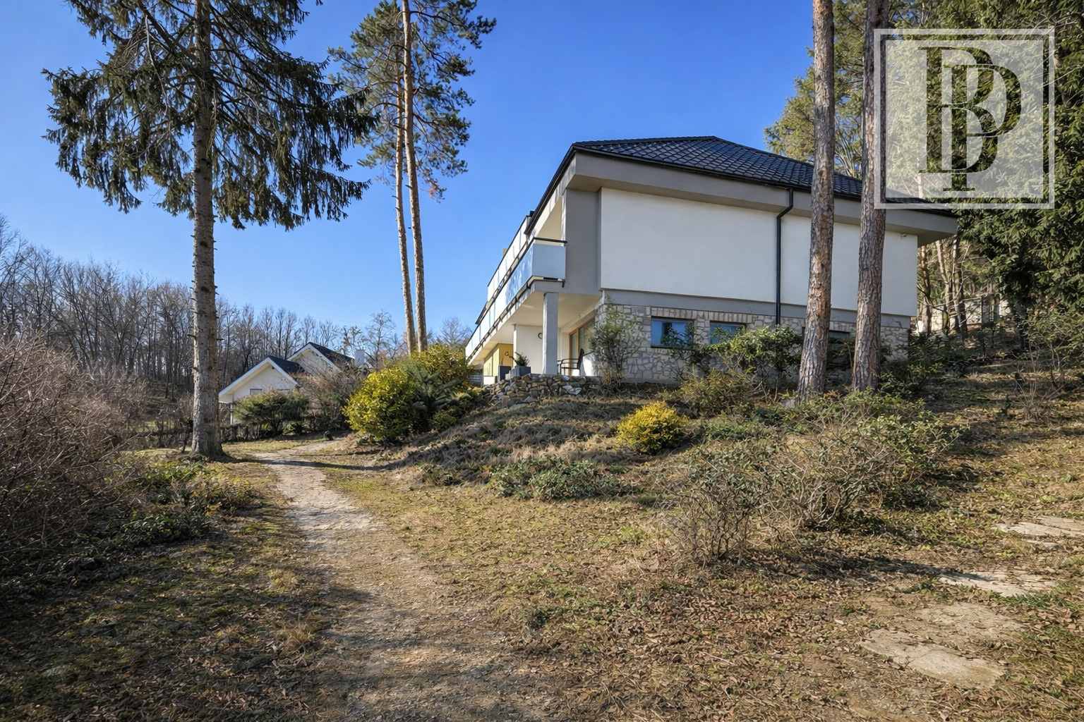 5A618351-1BFA-4A24-A5AB-3C61364A234F