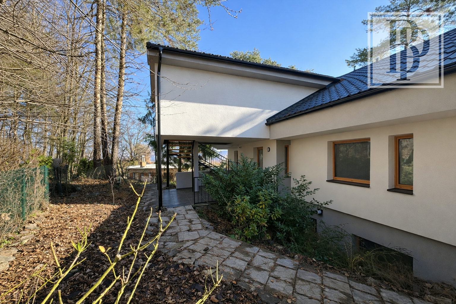 7EA0D312-CE2B-4A05-9459-5B3ACC1FE2C4