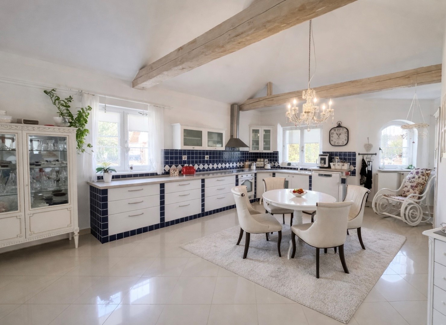 60B2C809-2B58-44DC-9340-7662C50493F6 (Large)